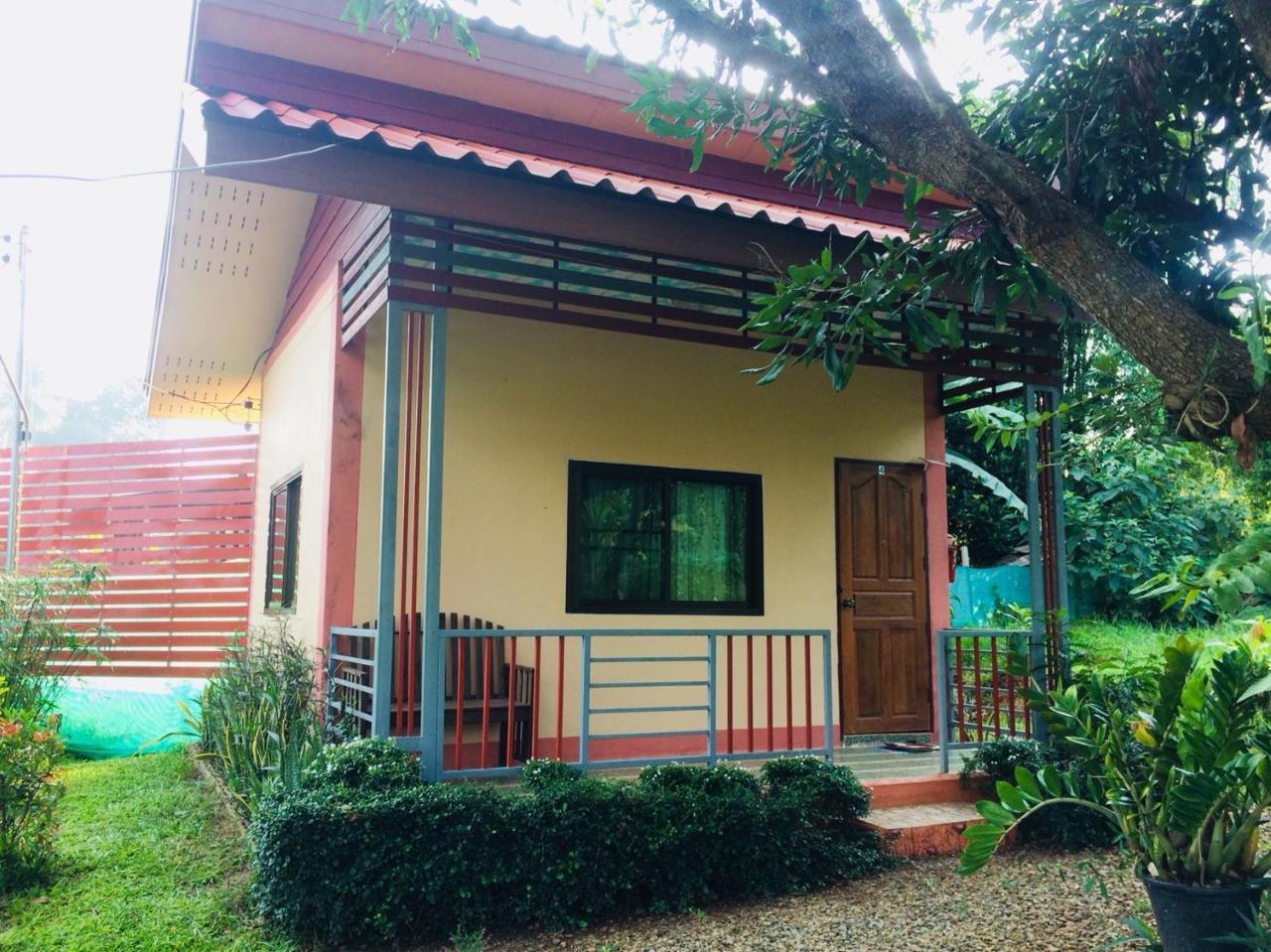 Hotel Phu Chaem House Landkreis Landkreis Mae Chaem Exterior foto